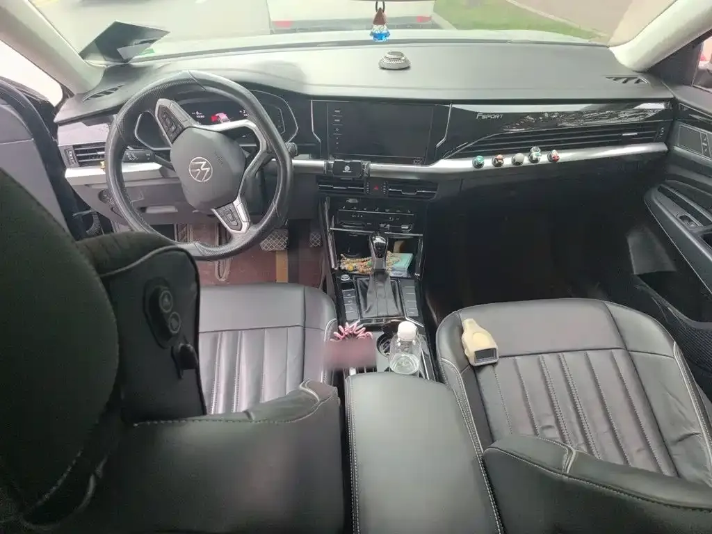 Volkswagen Passat — фото 10