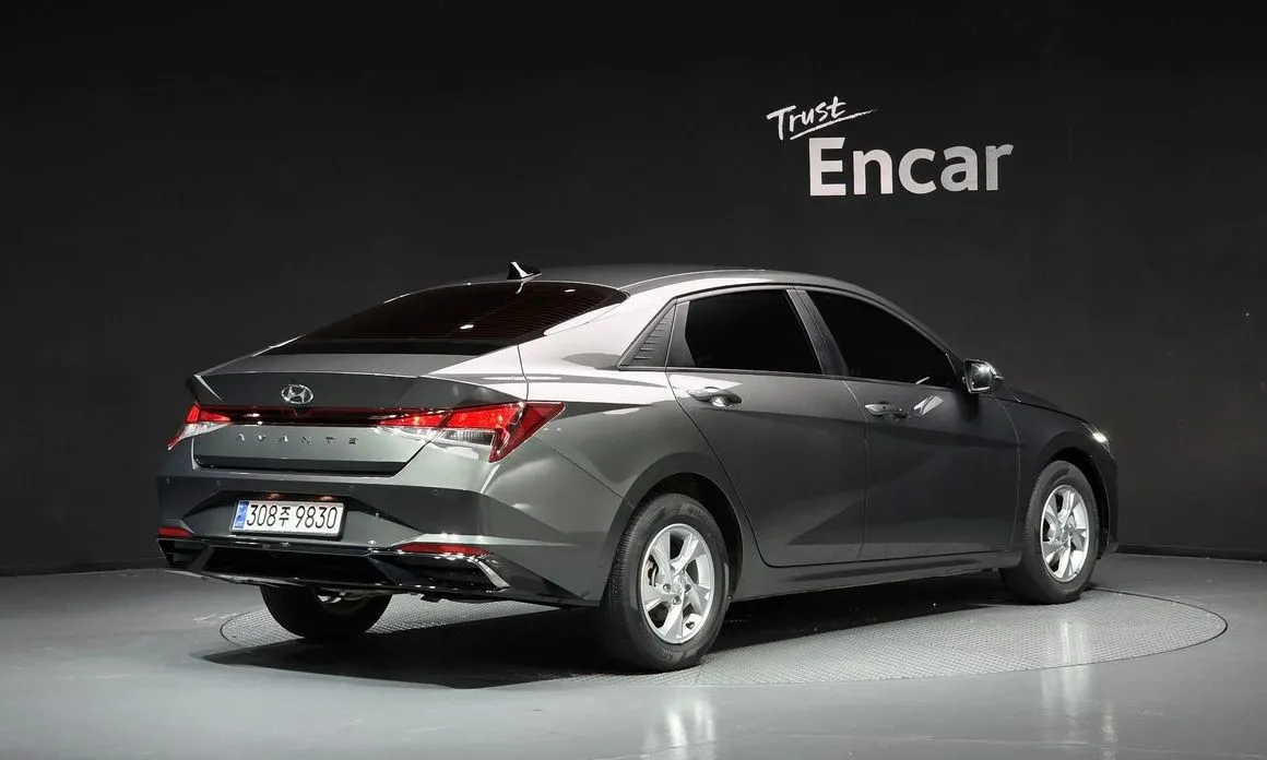 Hyundai AVANTE — фото 4