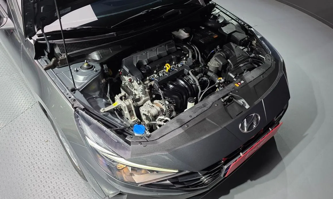 Hyundai AVANTE — фото 3