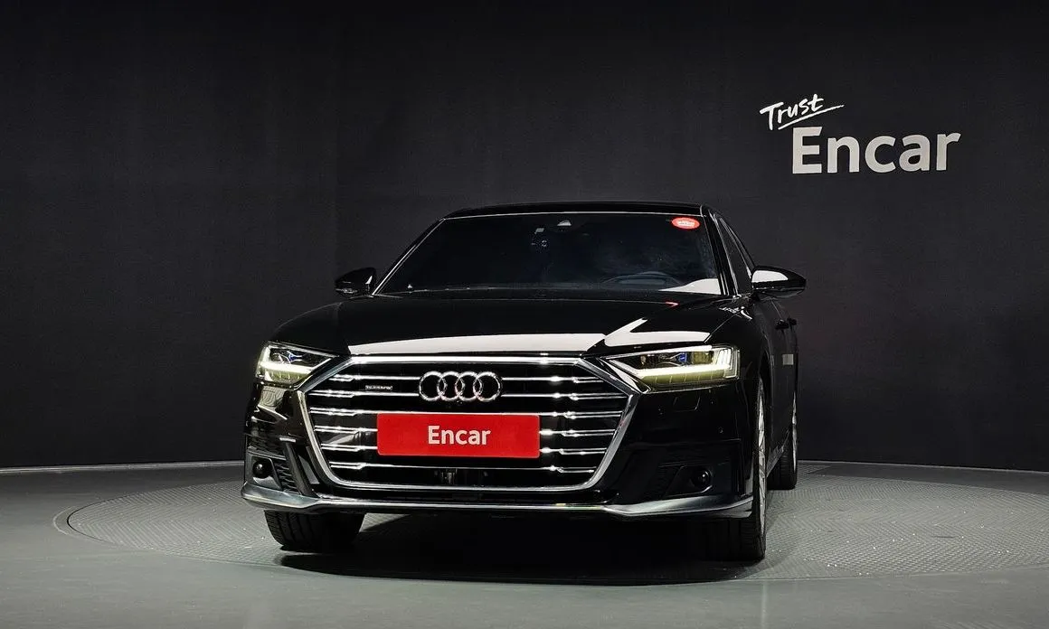 Audi A8 — фото 4
