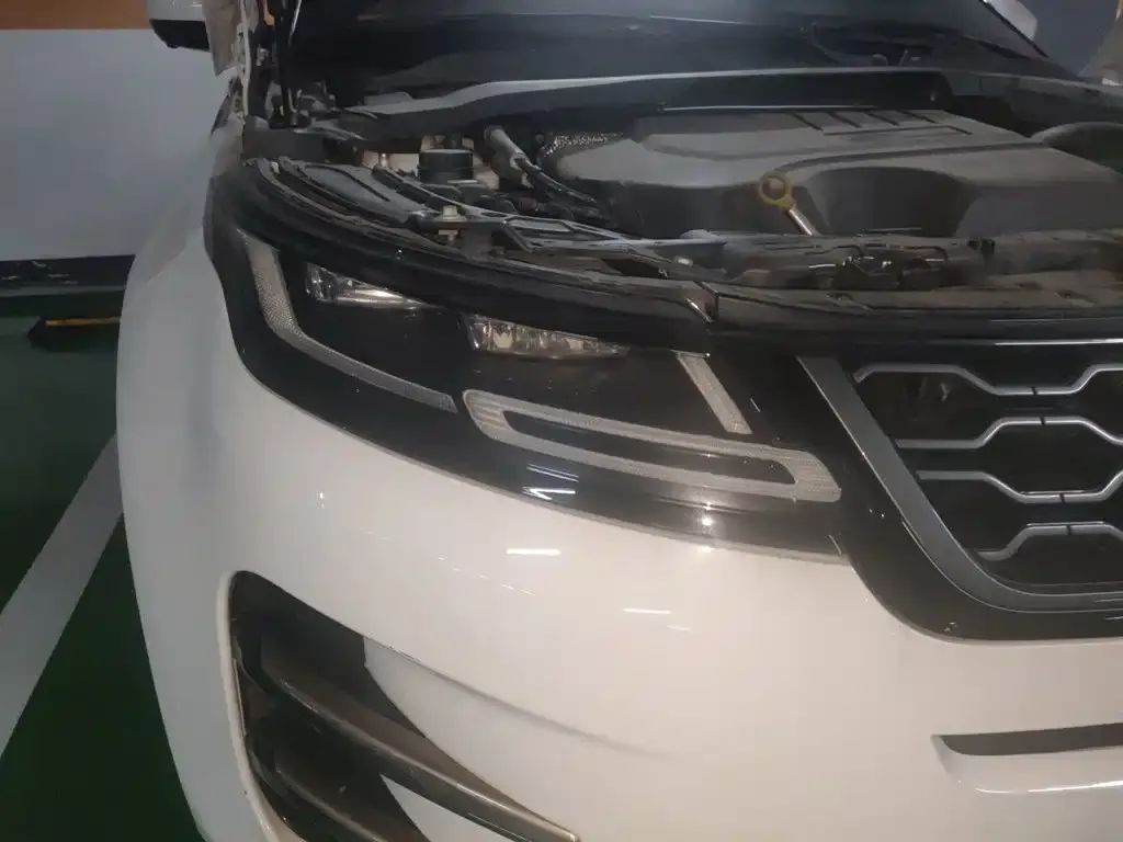 Land Rover Evoque — фото 2