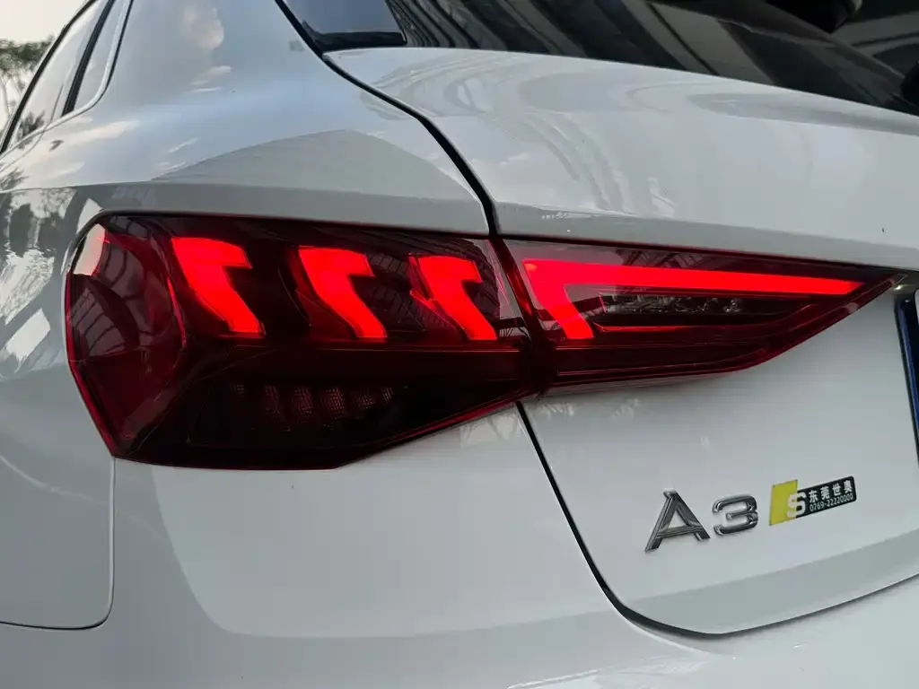 Audi A3 — фото 2