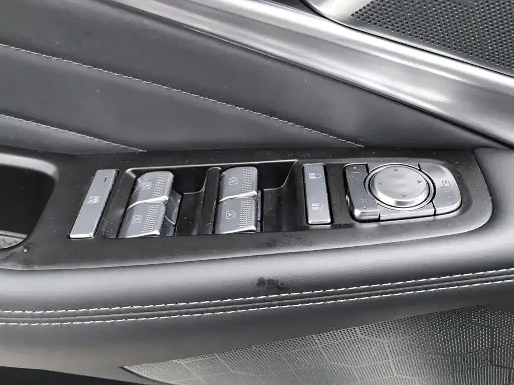 GAC Motor Trumpchi GS8 — фото 10