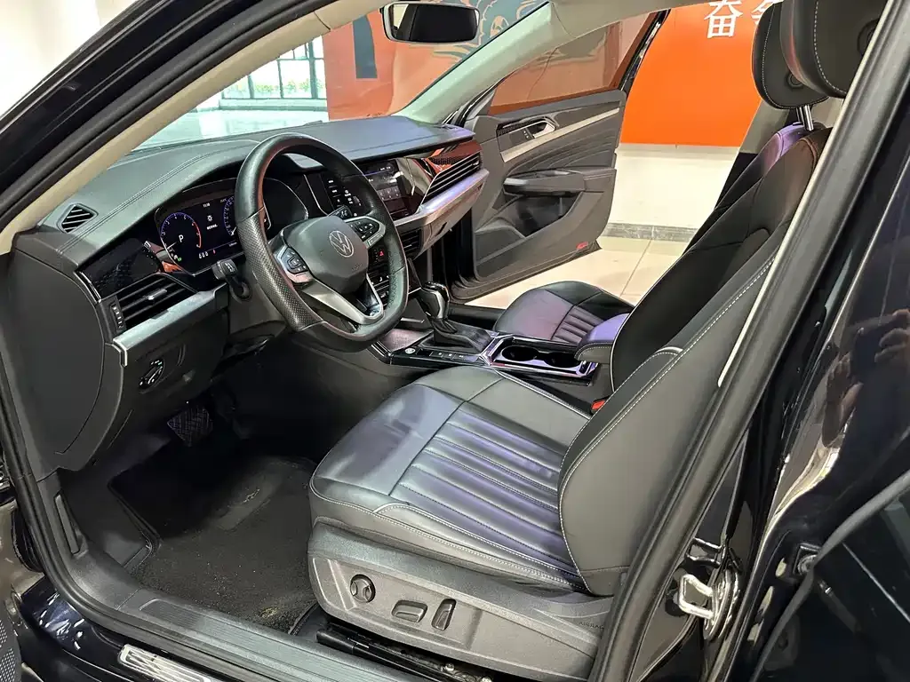 Volkswagen Passat — фото 3