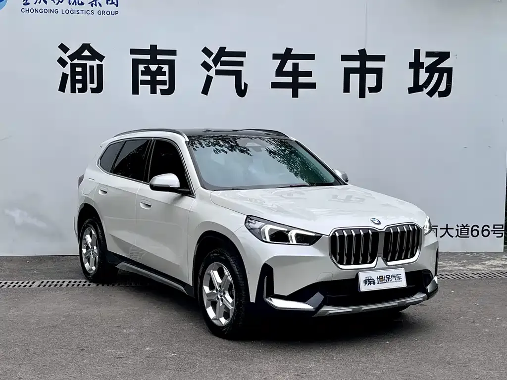 BMW X1 — фото 4
