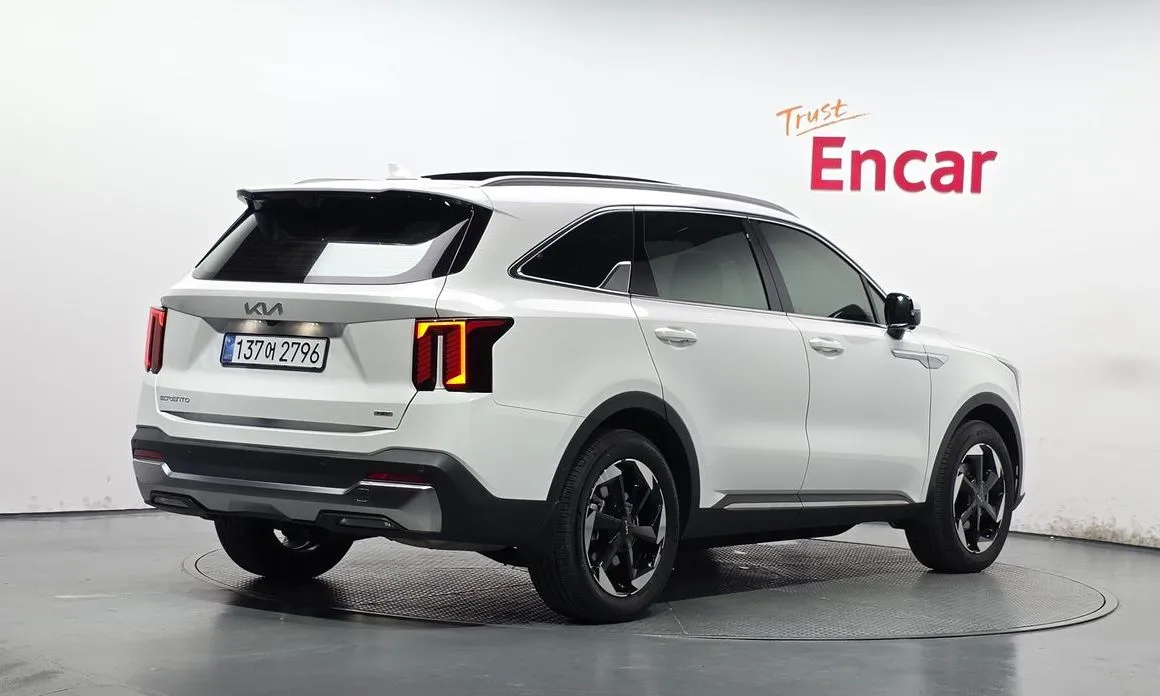Kia Sorento — фото 3