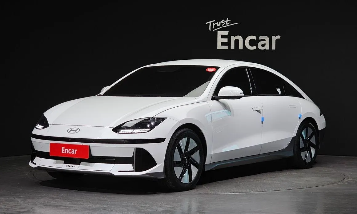 Hyundai Ioniq6 — фото 1