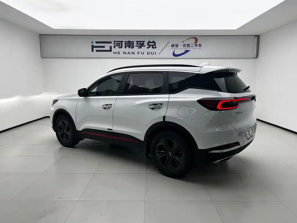Chery Tiggo 7 — фото 3