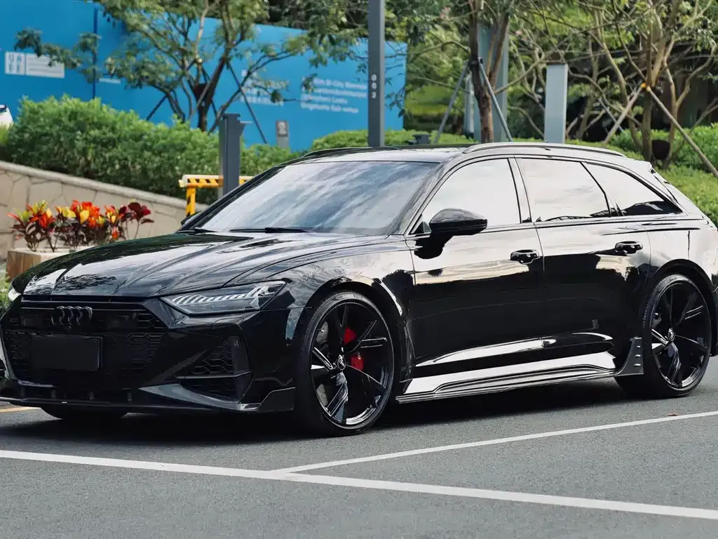 Audi RS 6 — фото 1