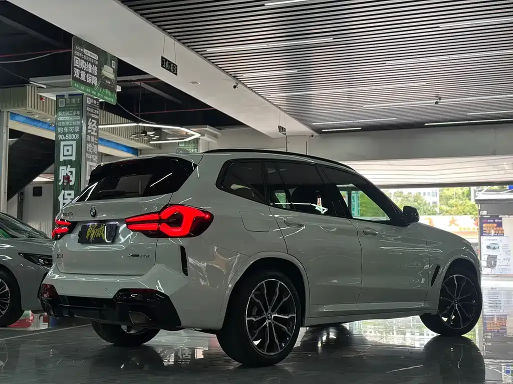 BMW X3 — фото 2