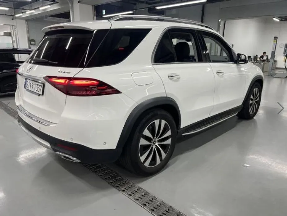 Mercedes-Benz GLE-Class — фото 2