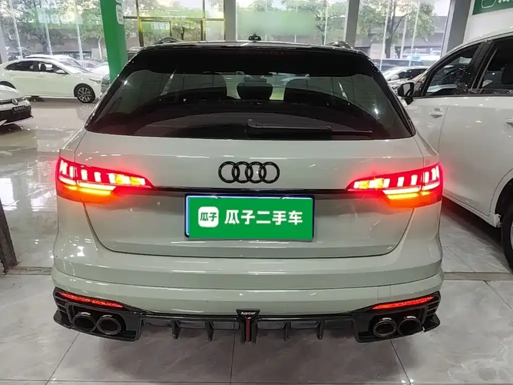 Audi A4 (Import) — фото 9