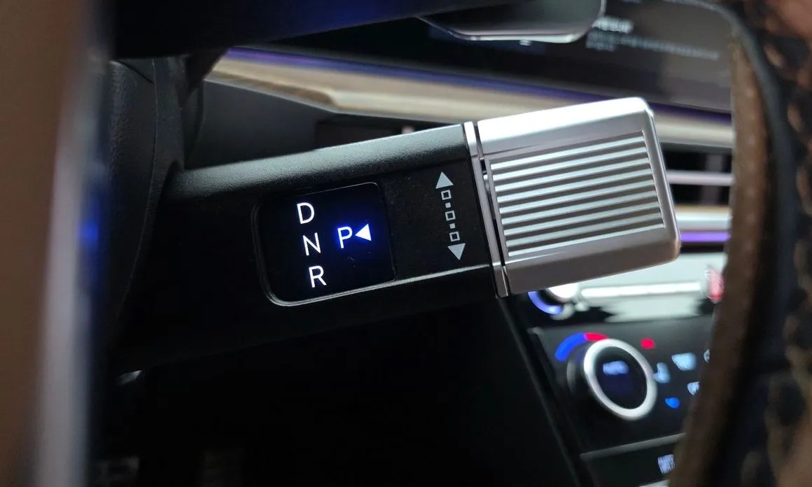 Hyundai Santafe — фото 2