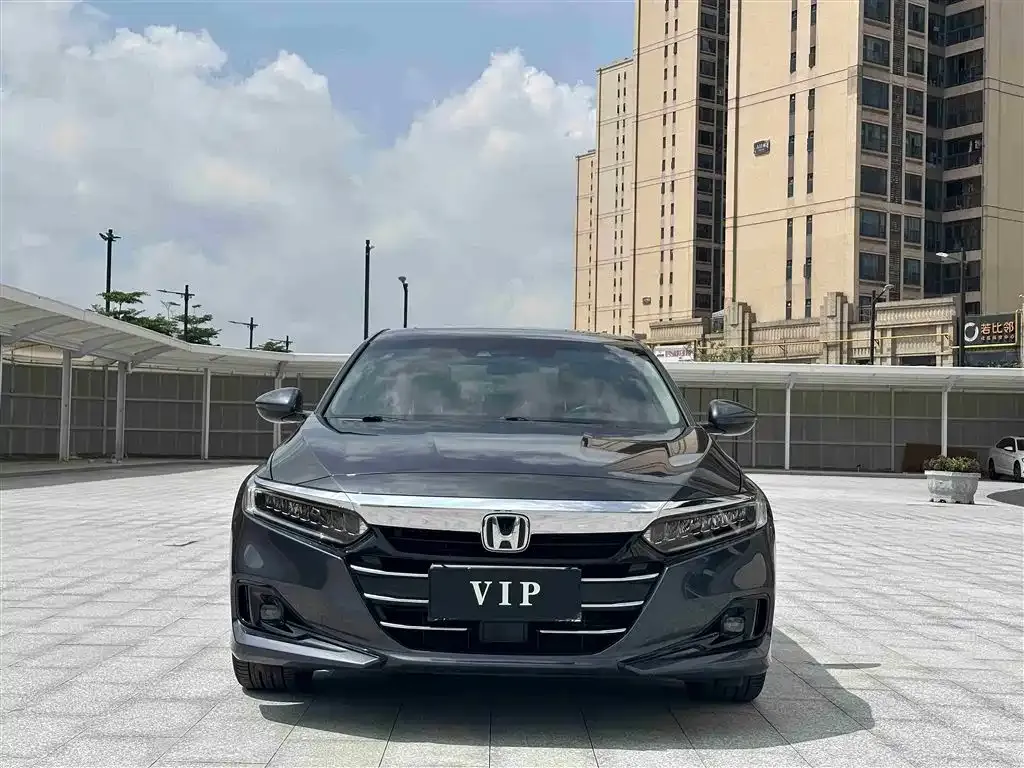 Honda Accord — фото 6