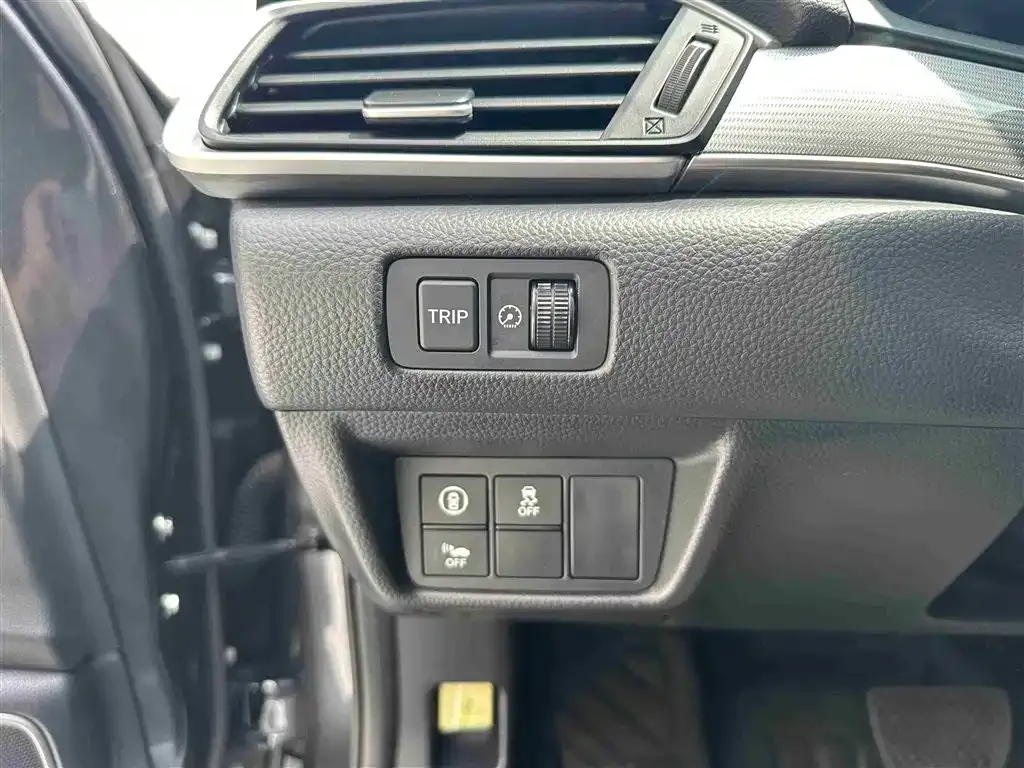 Honda Accord — фото 8