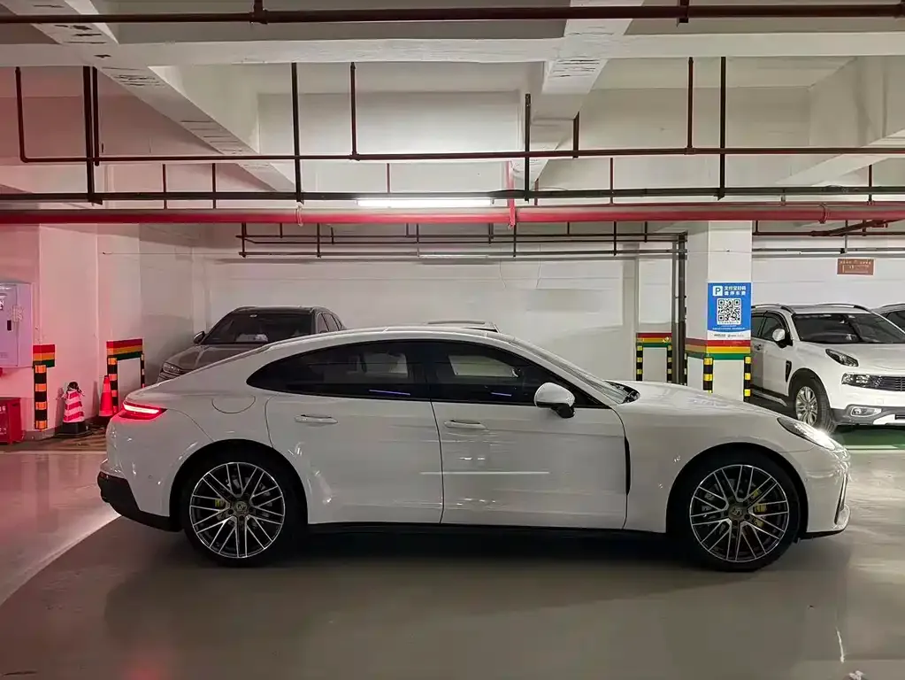 Porsche Panamera — фото 2