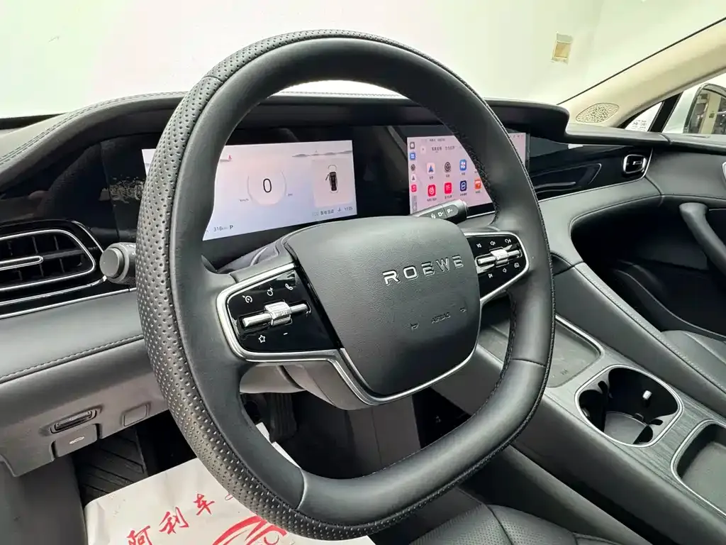 Roewe D7 — фото 10
