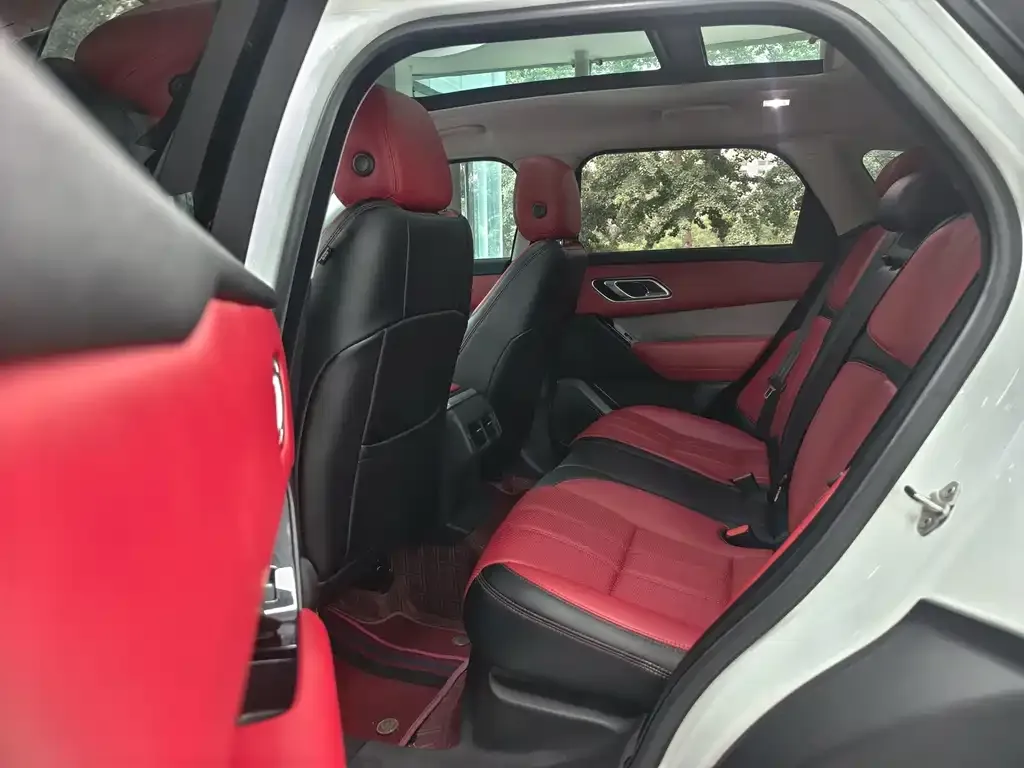 Land Rover Velar — фото 2