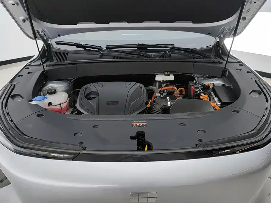 Geely Galaxy L7 — фото 10