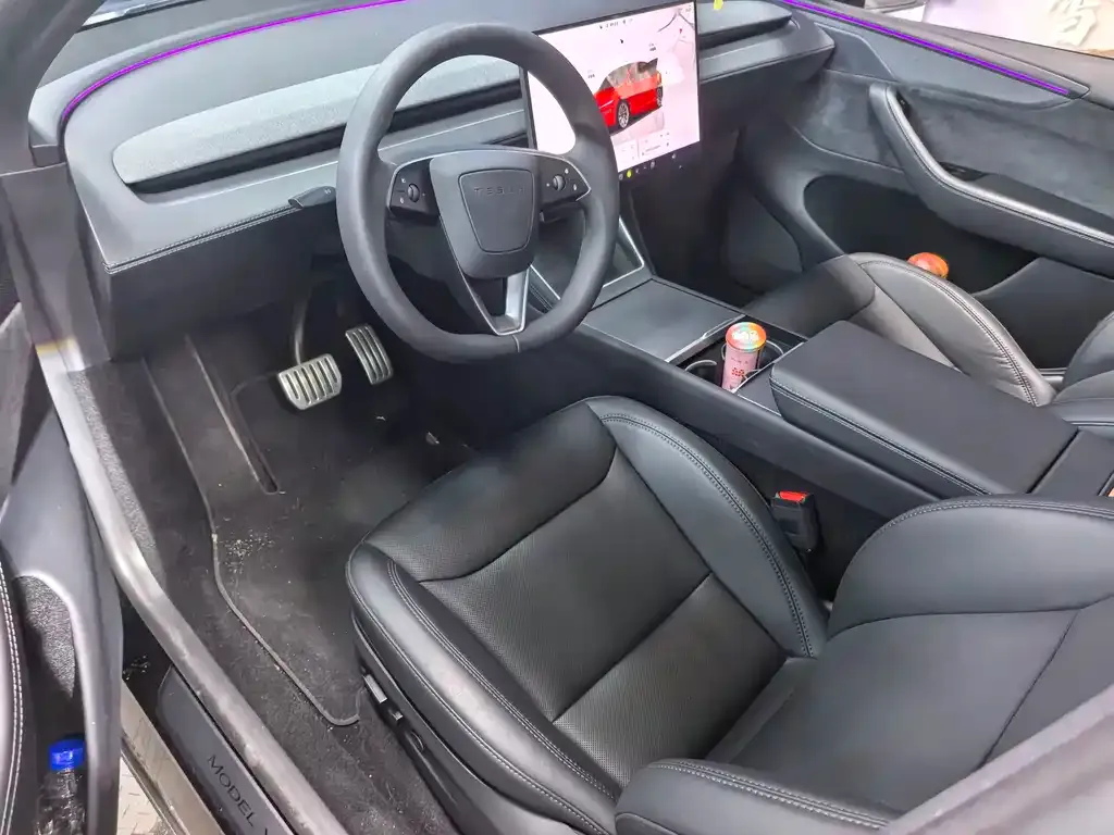 Tesla Model Y — фото 7