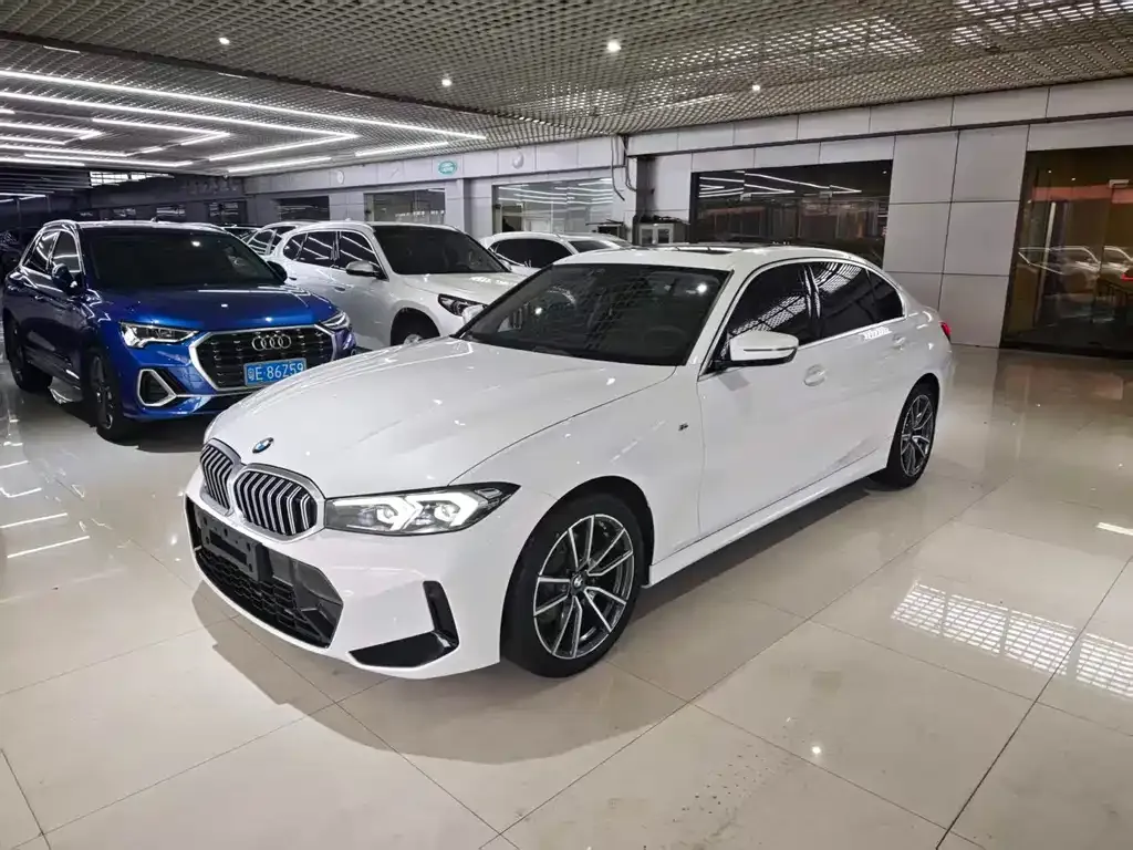 BMW 3 Series — фото 1