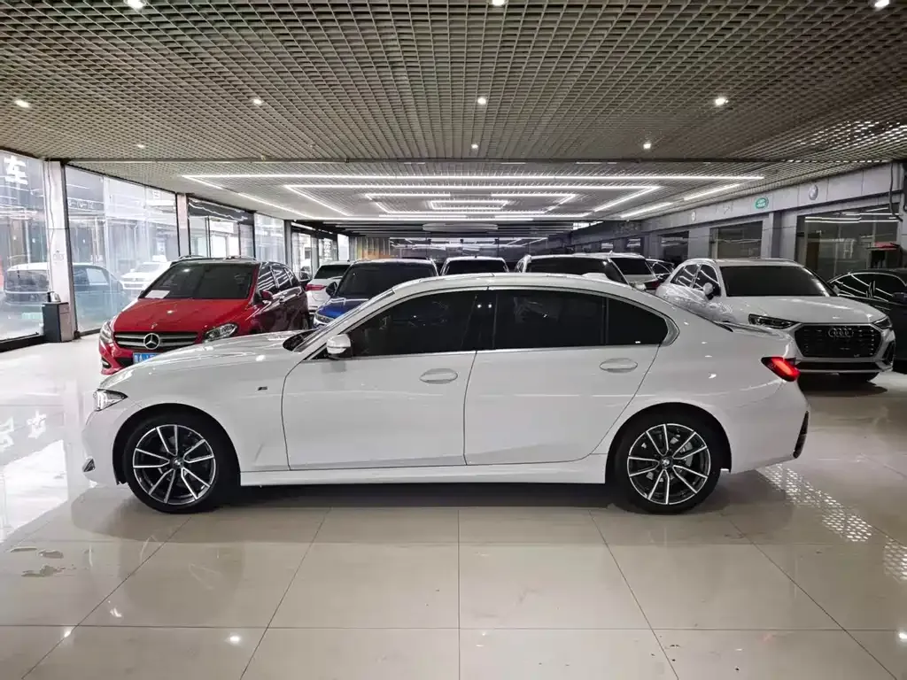 BMW 3 Series — фото 10