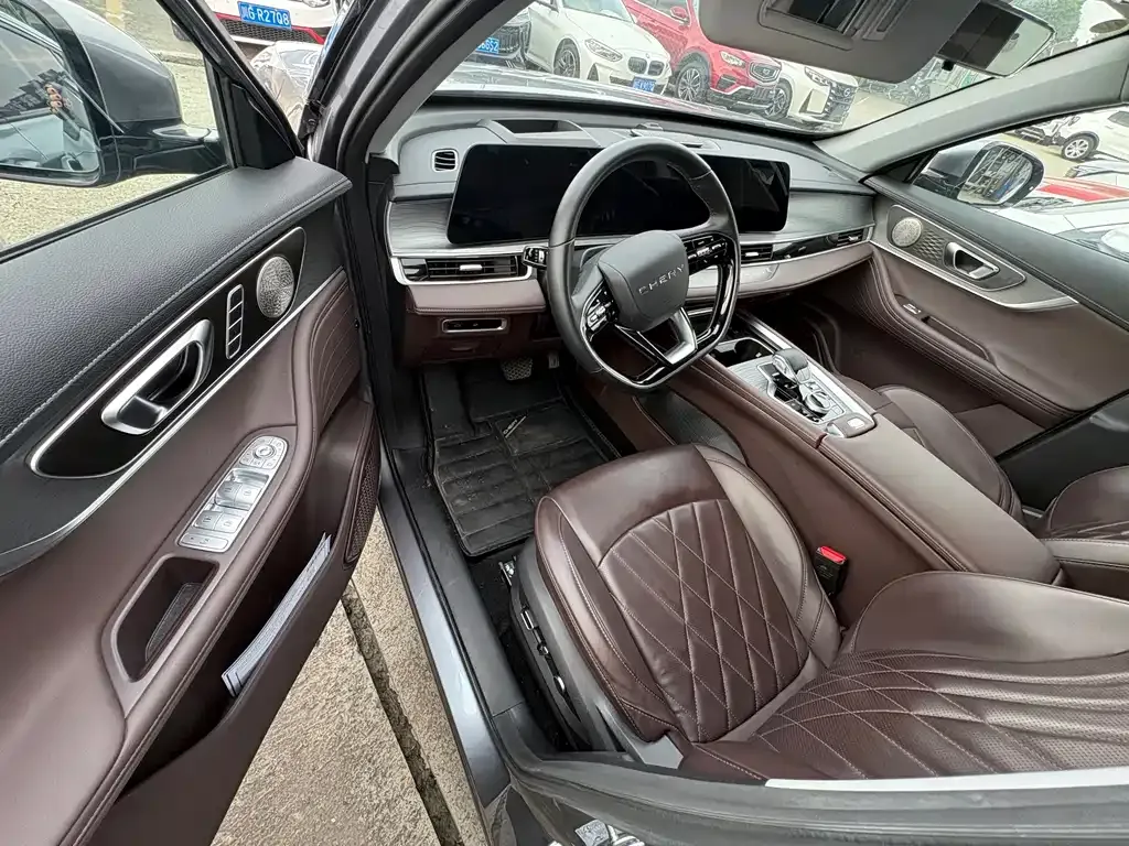 Chery Tiggo 8 PRO — фото 2