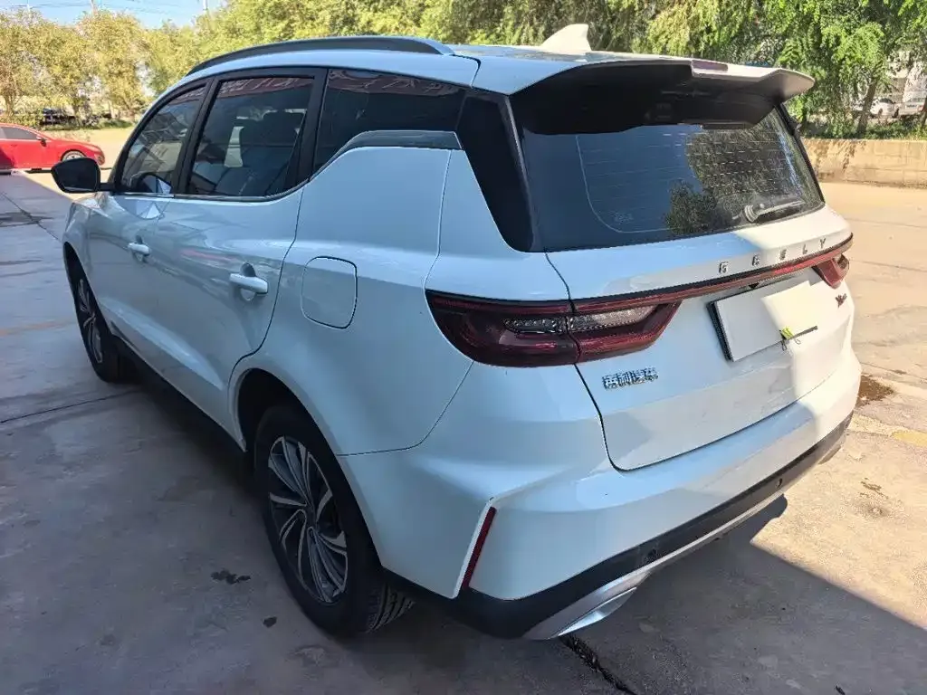Geely Vision X6 — фото 7