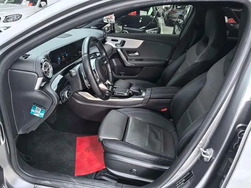 Mercedes-Benz A-Class AMG (Import) — фото 4