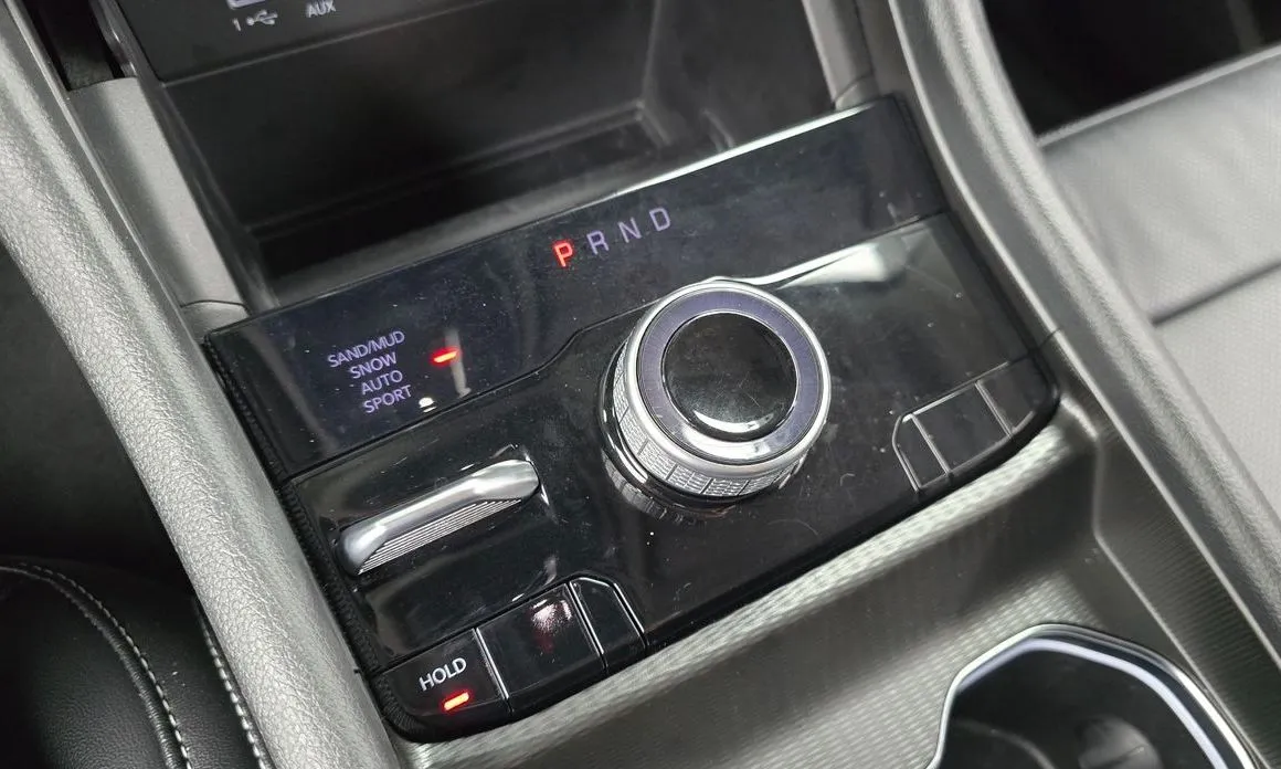 Jeep Cherokee — фото 6