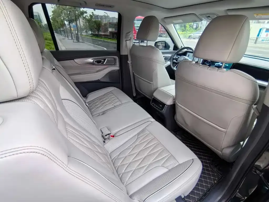 GAC Motor Trumpchi GS8 — фото 6