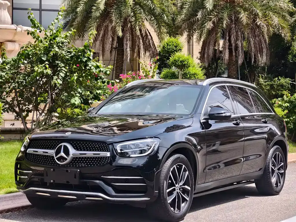 Mercedes-Benz GLC — фото 1