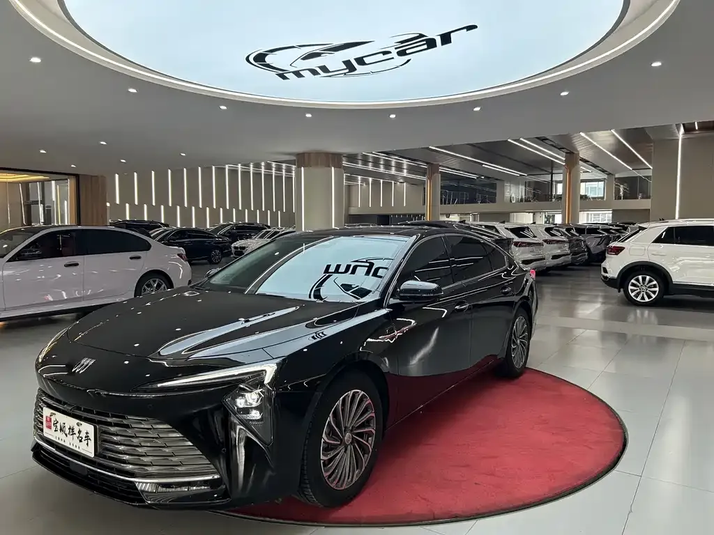 Buick LaCrosse — фото 1