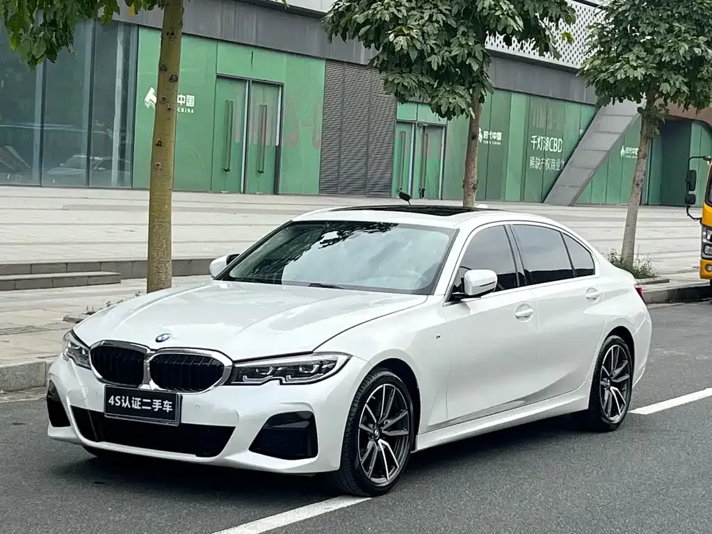 BMW 3 Series — фото 1