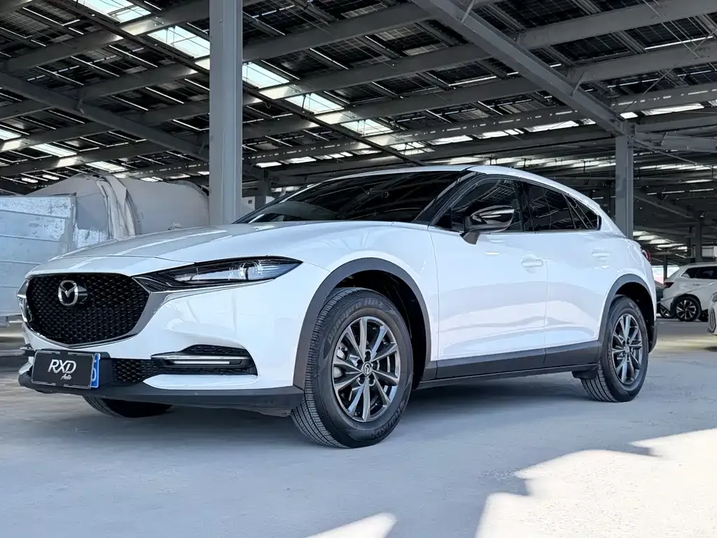 Mazda CX-4 — фото 1