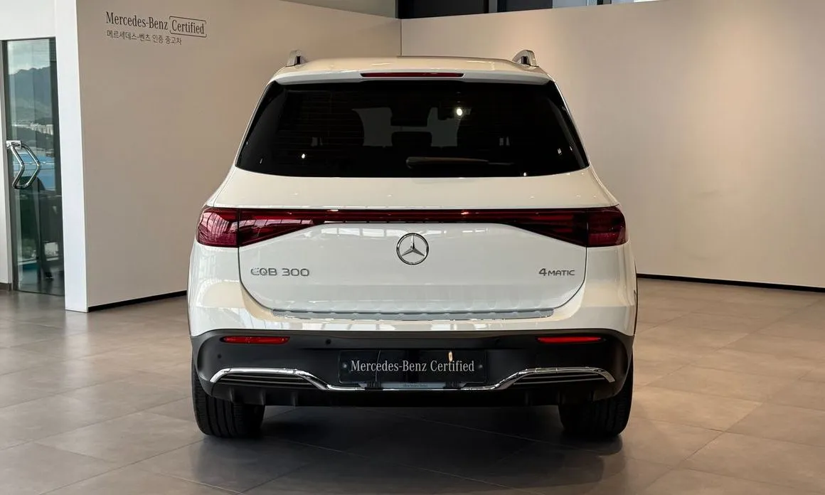 Mercedes-Benz EQB — фото 2
