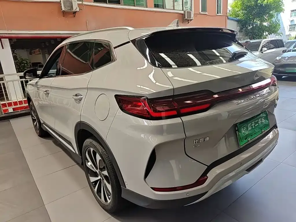 BYD PLUS New Energy — фото 5