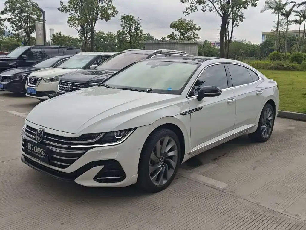 Volkswagen CC — фото 1