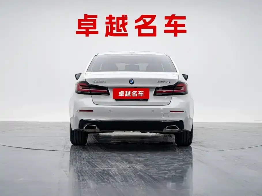 BMW 5 Series — фото 2