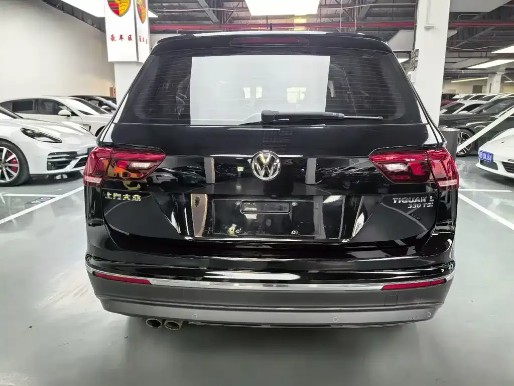 Volkswagen Tiguan L — фото 4
