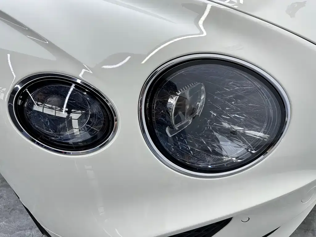 Bentley Continental — фото 7