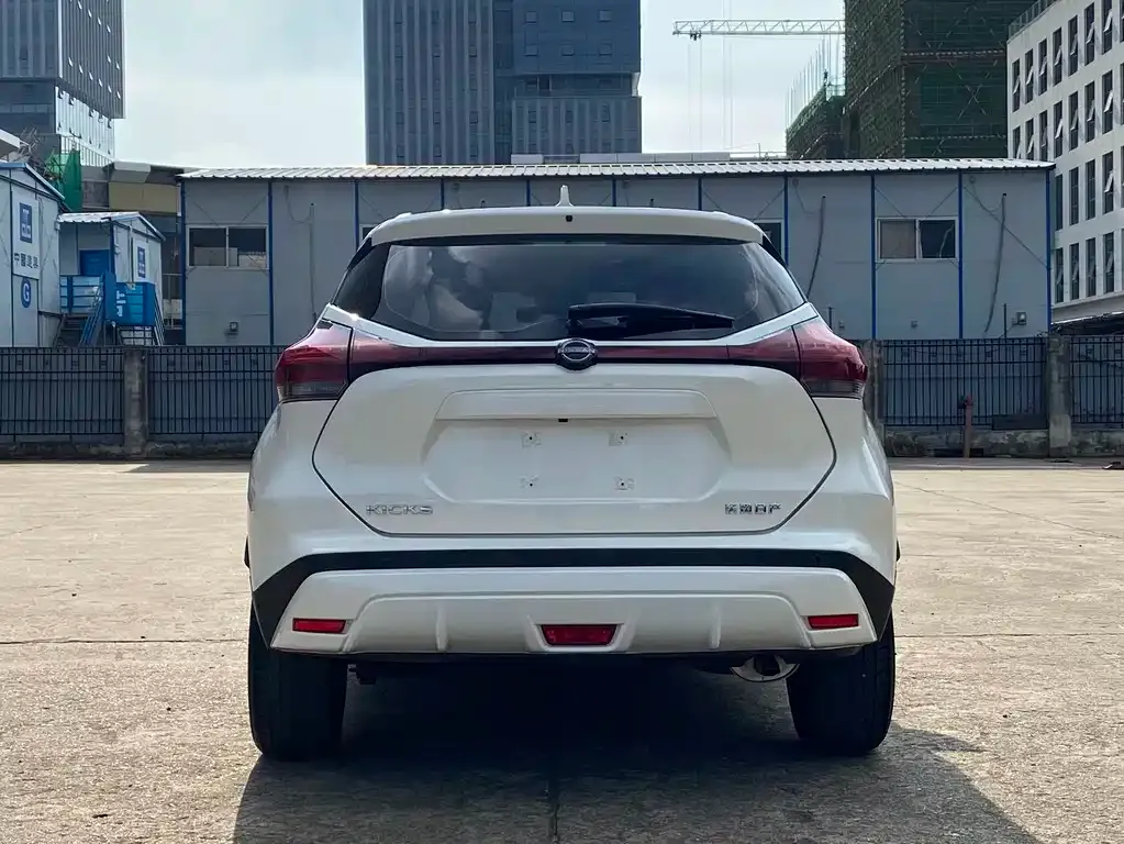 Nissan Kicks — фото 4