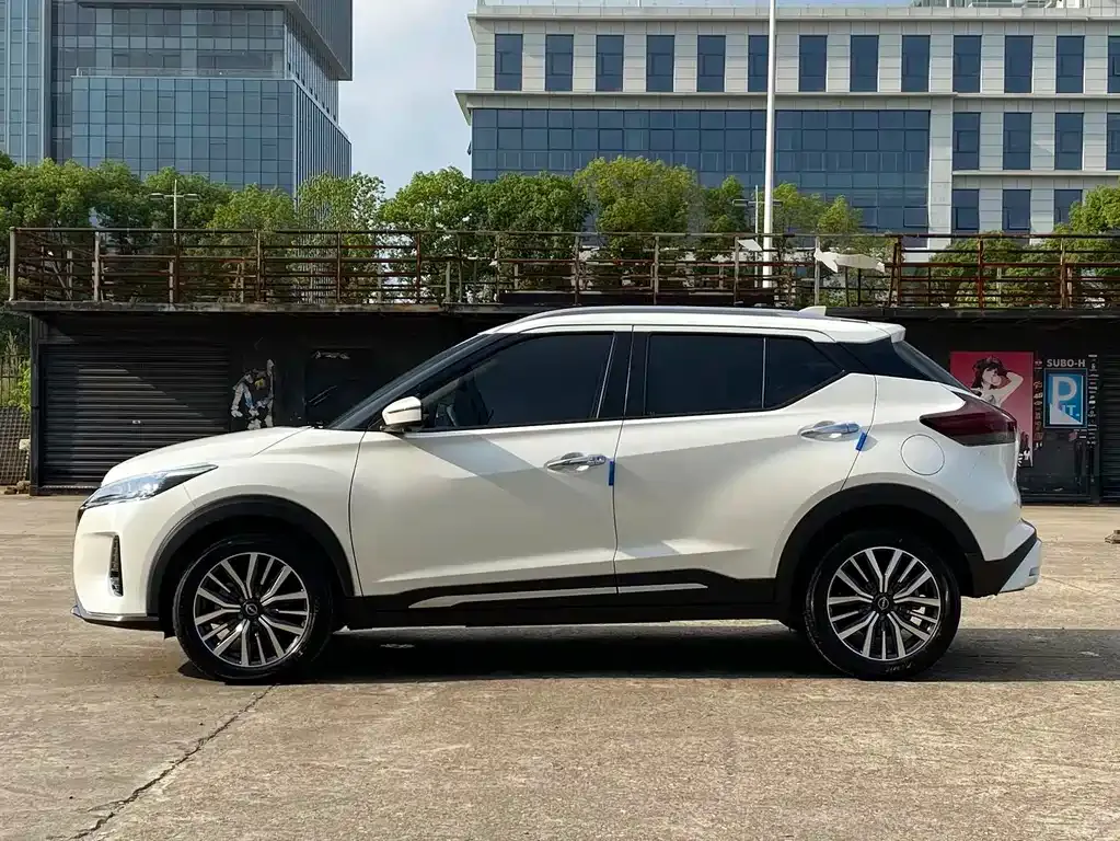 Nissan Kicks — фото 7