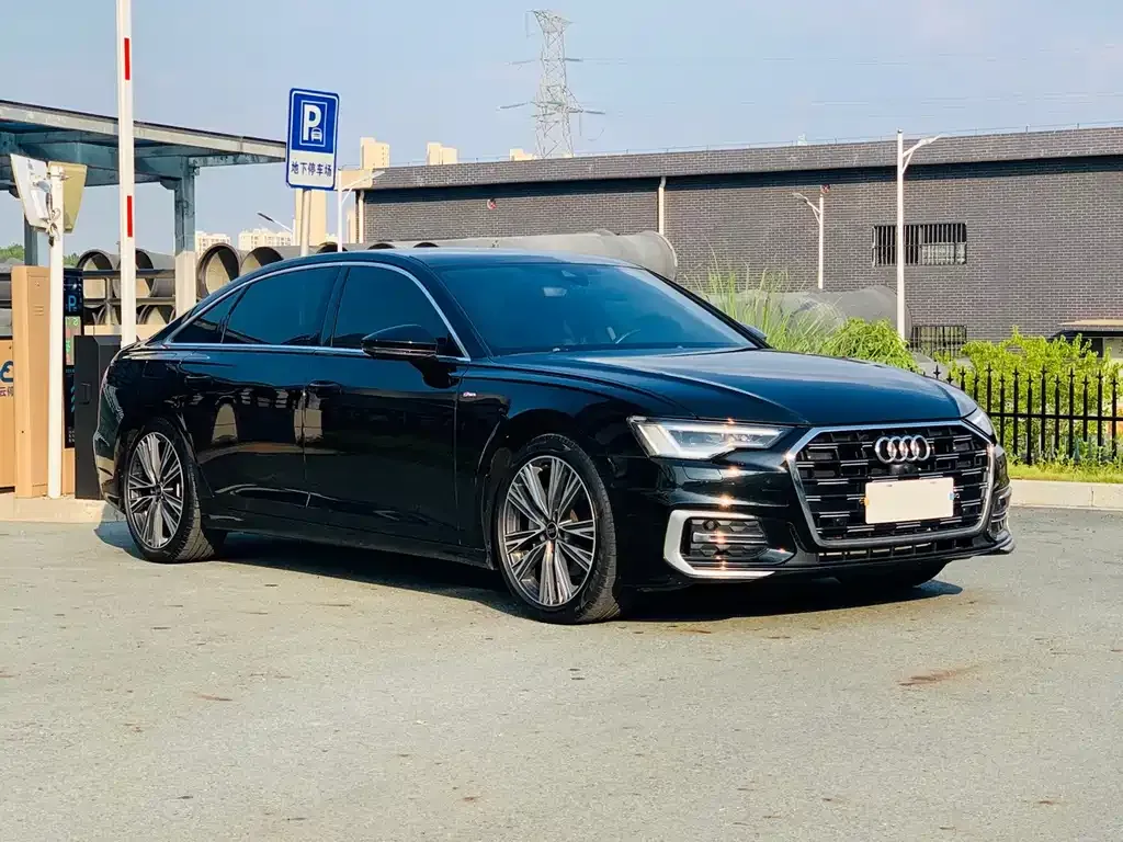Audi A6L — фото 6