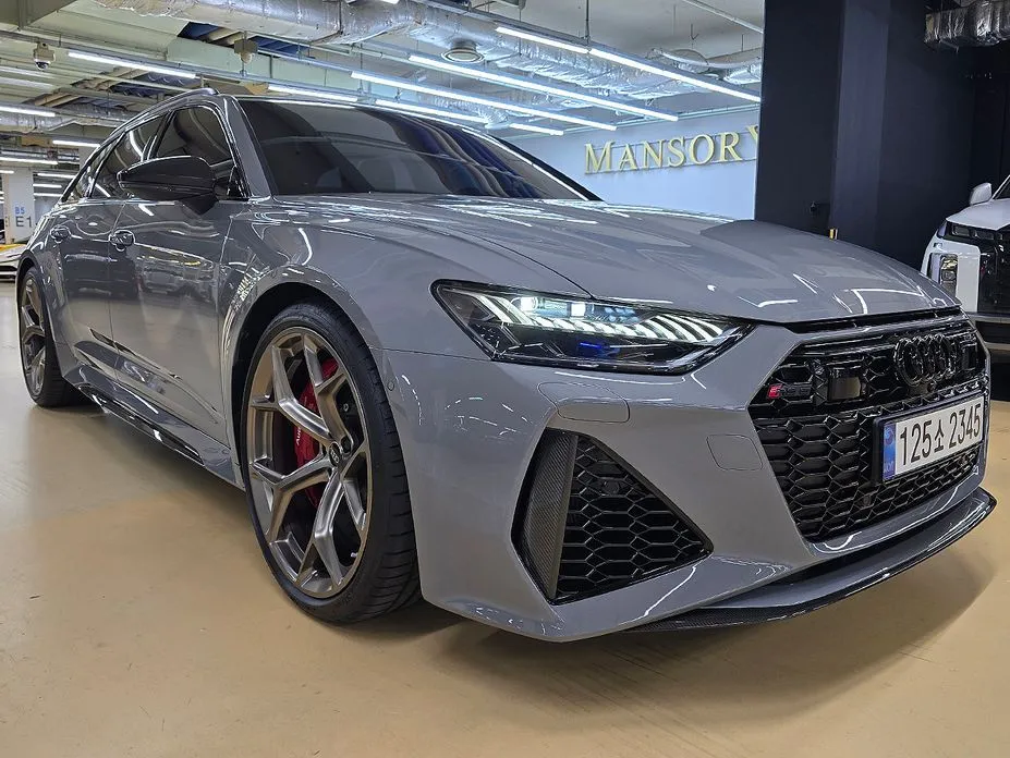 Audi RS6 — фото 1