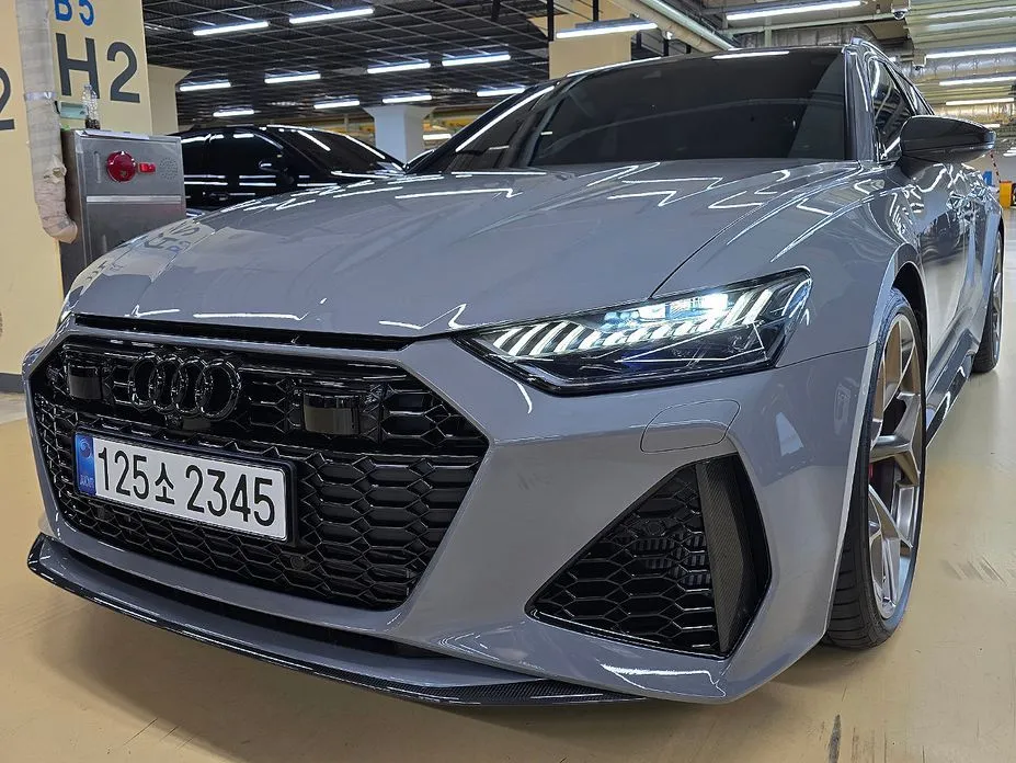 Audi RS6 — фото 7