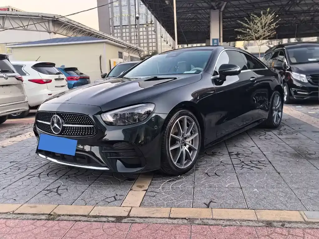 Mercedes-Benz E-Class (Import) — фото 1