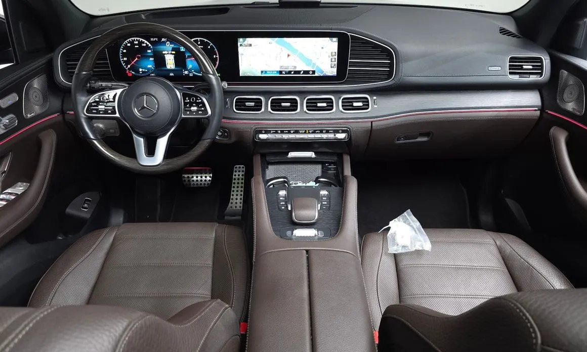 Mercedes-Benz GLS-Class — фото 10