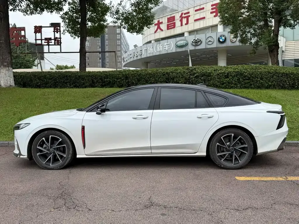 Hongqi H6 — фото 4