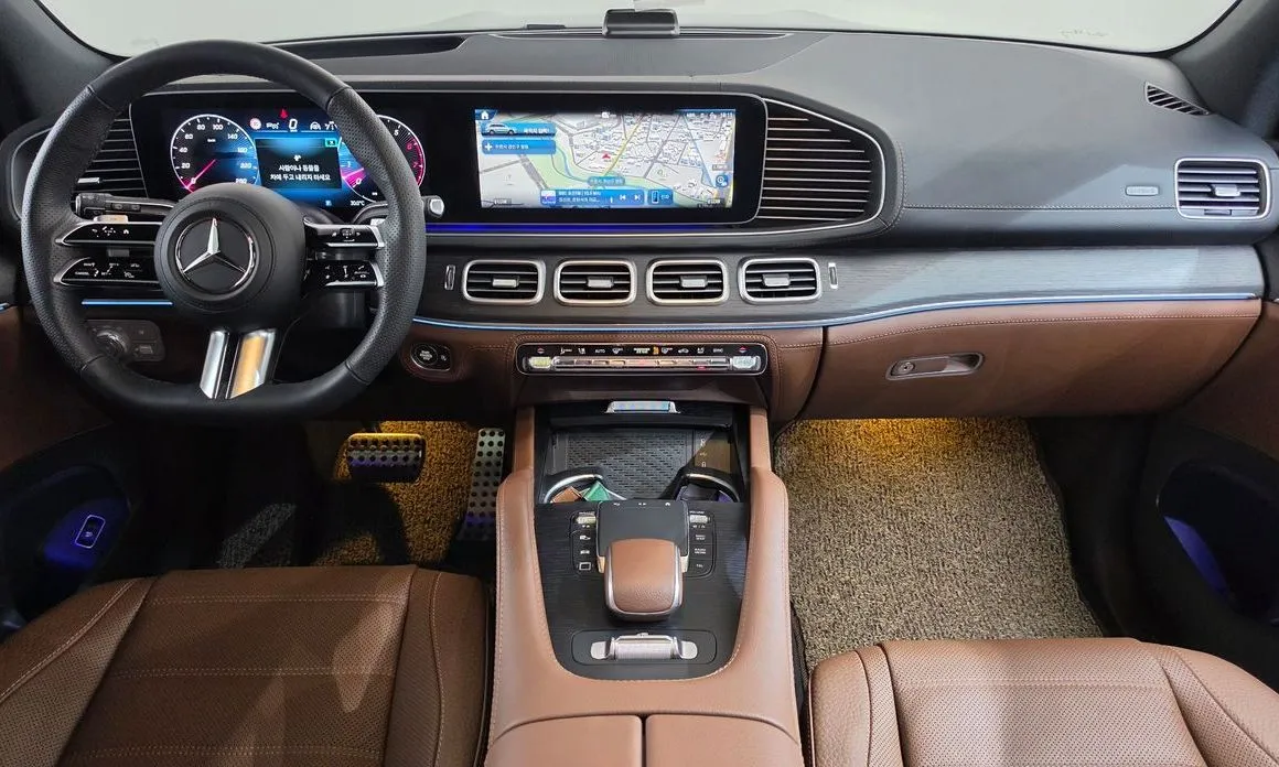 Mercedes-Benz GLS-Class — фото 9